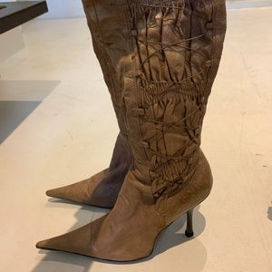 Pointy-toe Bronze Shiny Leather High Boots